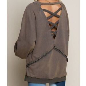 POL French Terry Criss Cross Back Pullover Sweatshirt Size Small Oversized‎ Cozy